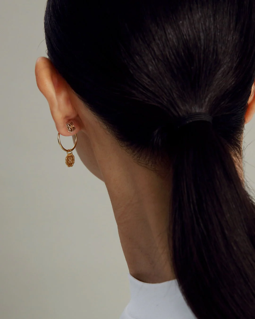 Amulet Hoop Earrings bronze - Image 7