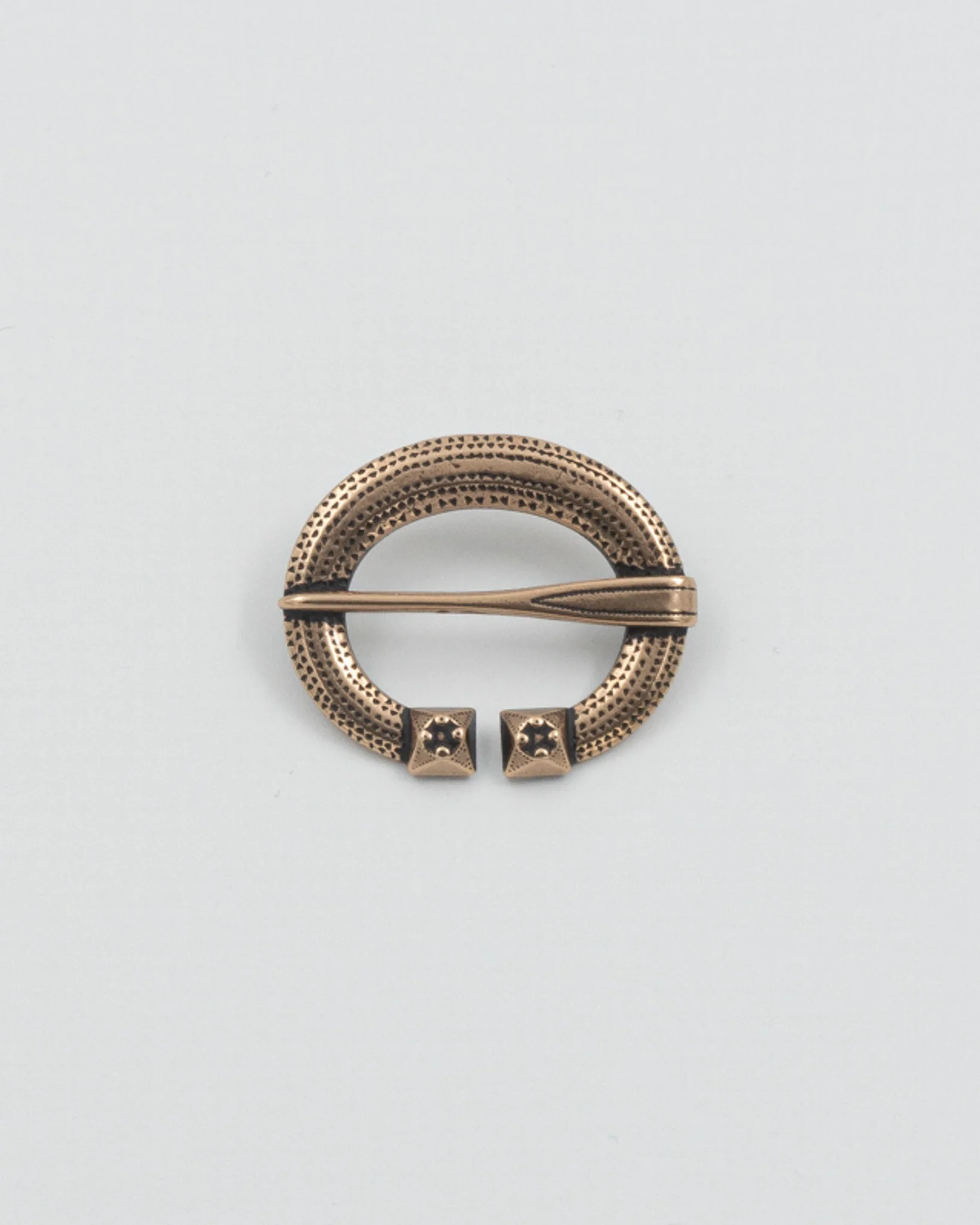 Held Ähtäri buckle bronze