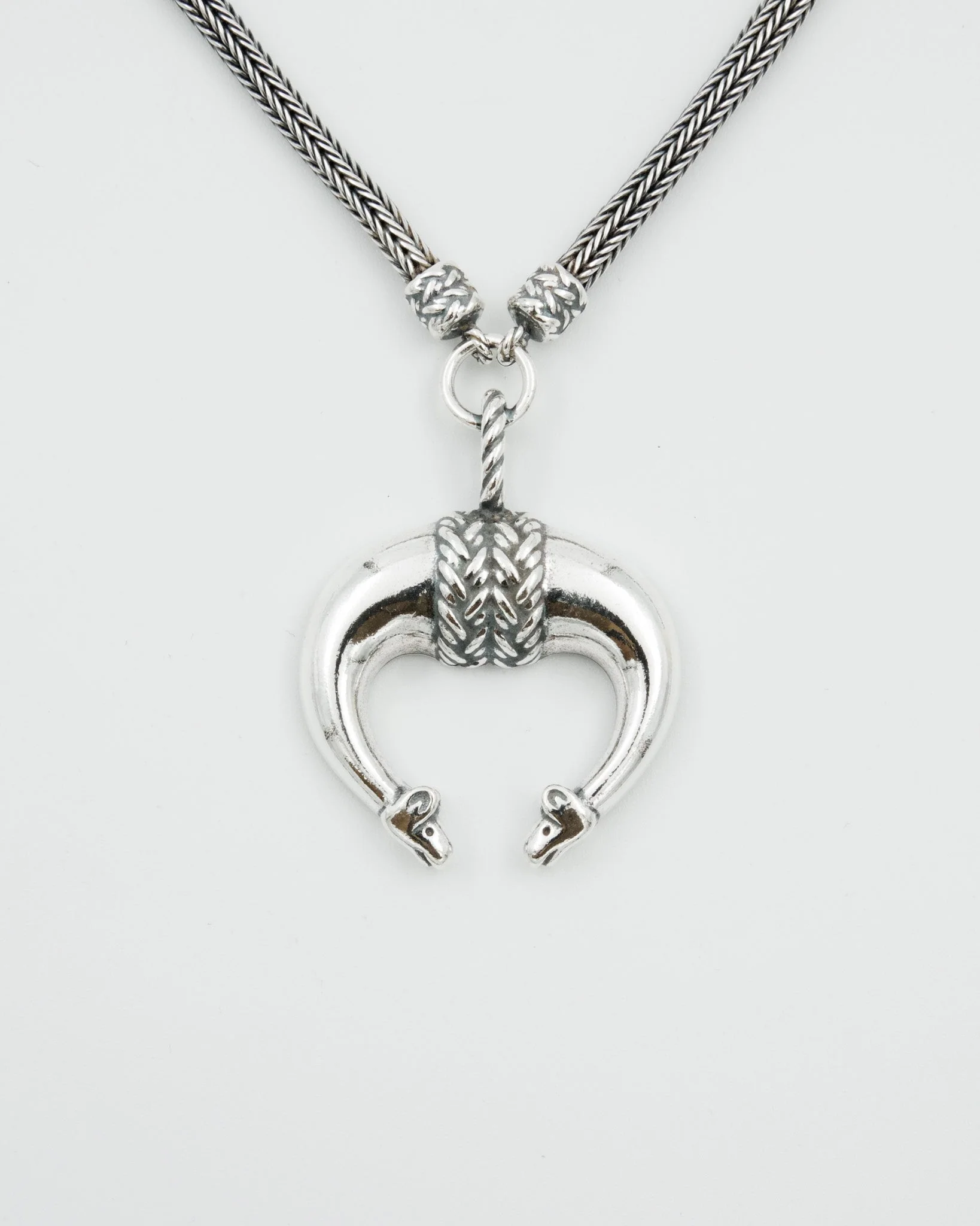 Held Hirvenpää pendant 45 cm silver