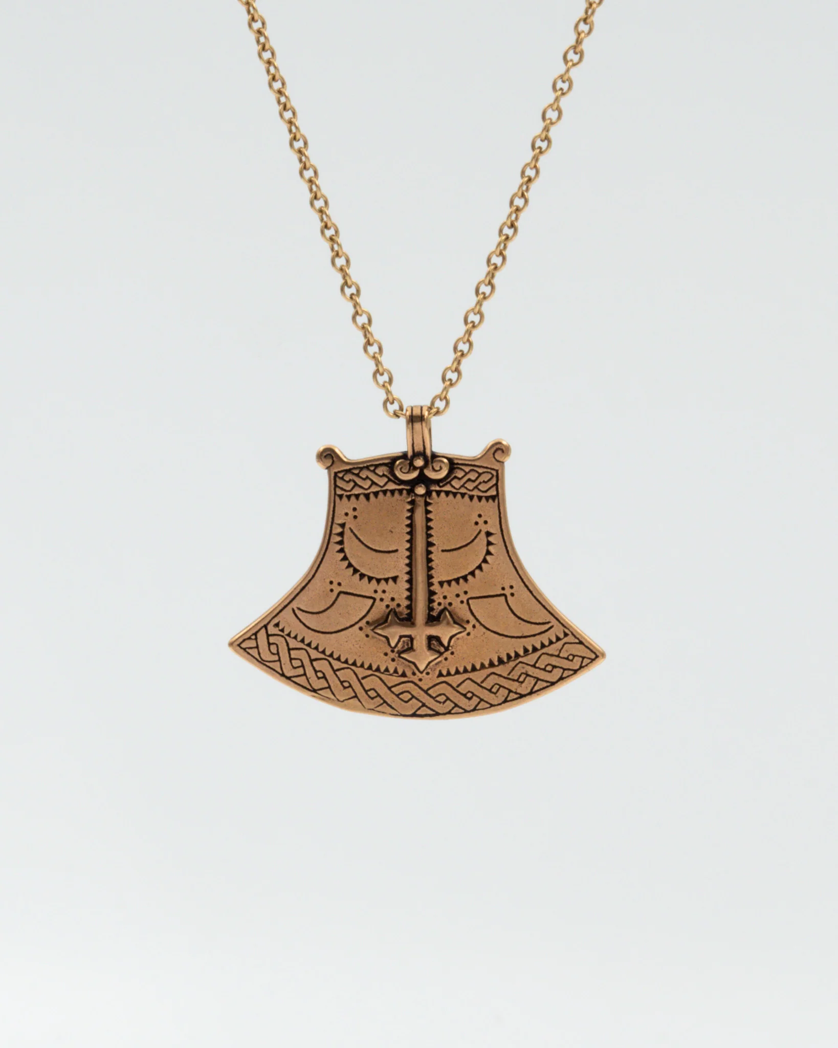 Kept Kuusamo ax pendant bronze