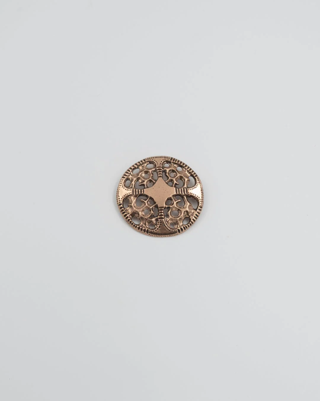 Held Lion's buckle bronze