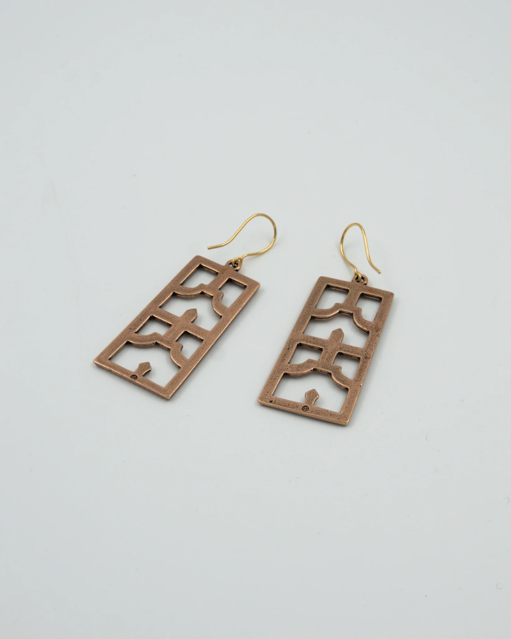 Kept Luistar's viking chain earrings bronze - Image 2