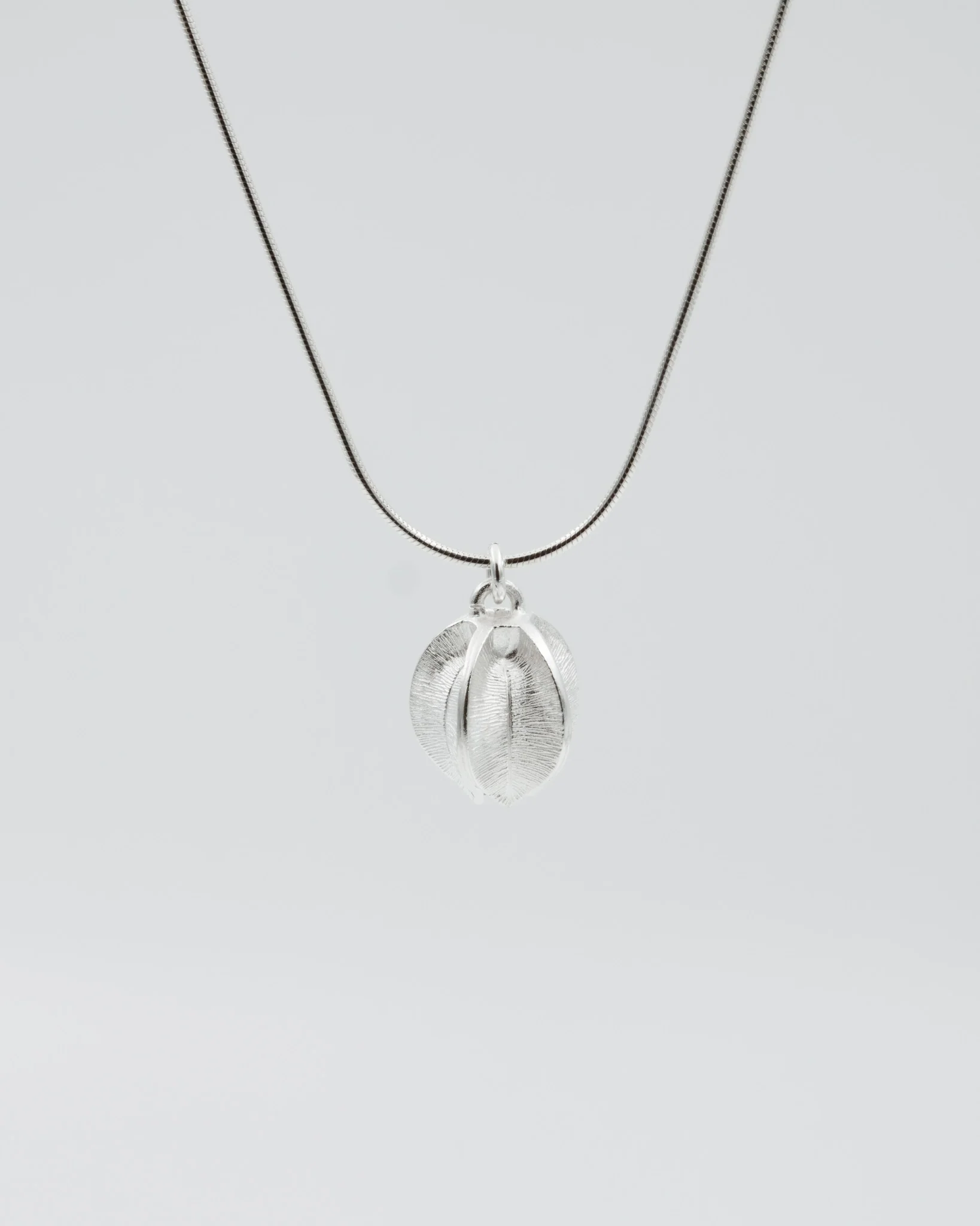 Held Snowflake pendant small 45 cm silver