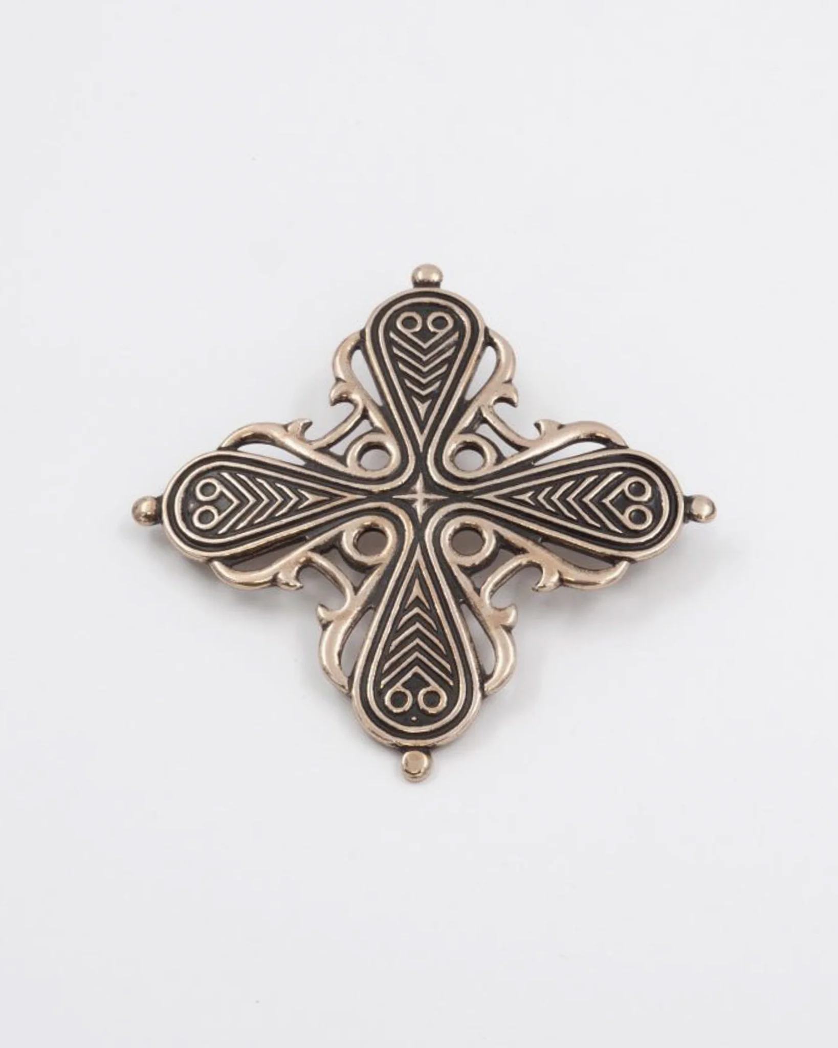 Kept Räisälä cross brooch bronze