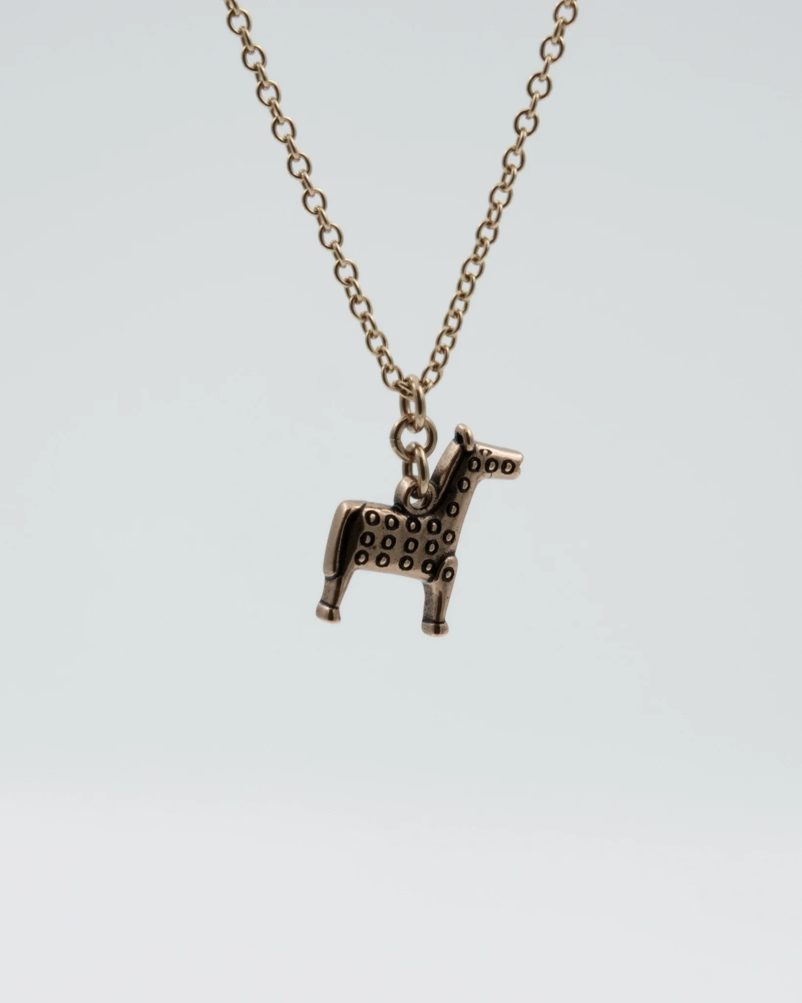 Held Runoratsu pendant 42 cm bronze