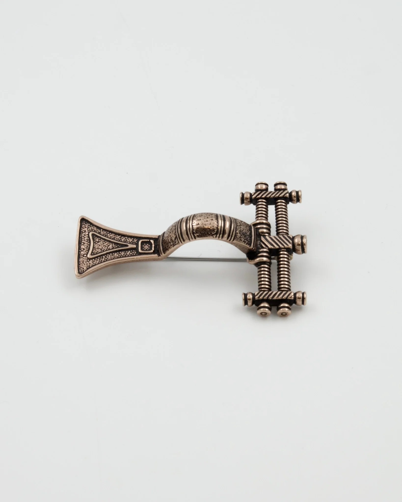 Held Tyrvää's buckle bronze