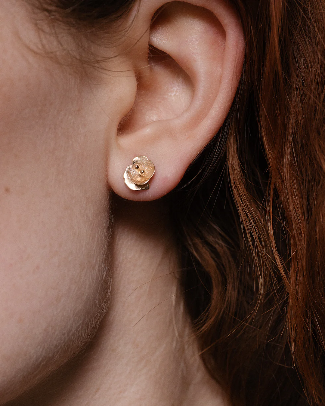 Summer Night Rose miniature earrings gold - Image 2