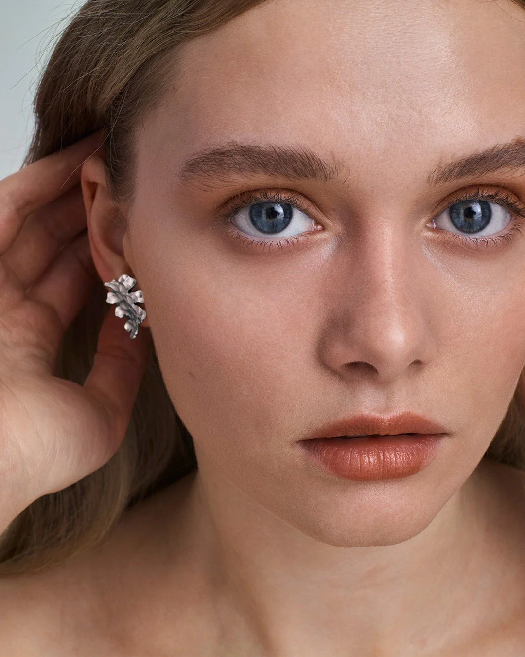 Tundra Earrings Small Silver - Image 2